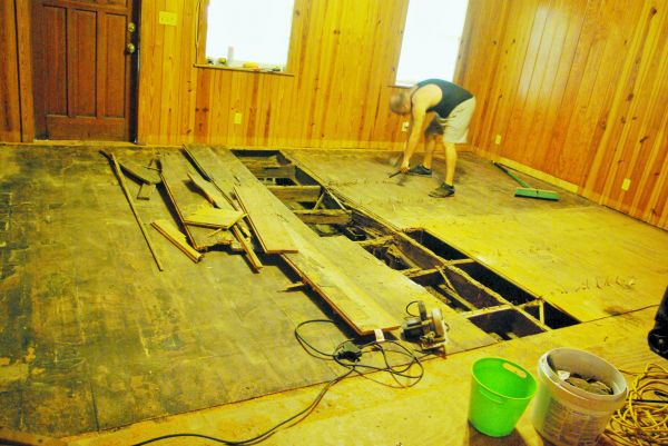 Subfloor Demolition in Covington